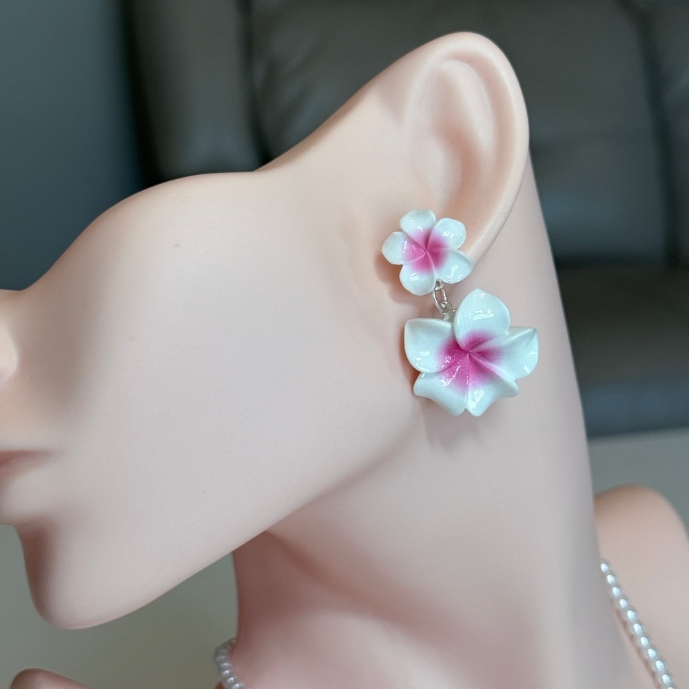 Elegant Pink and White Floral Earrings